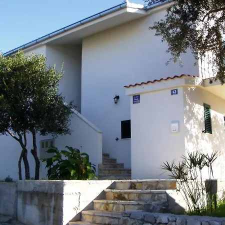 Apartment Miss Maslinica